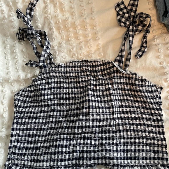 NWT tank - Picture 3 of 3